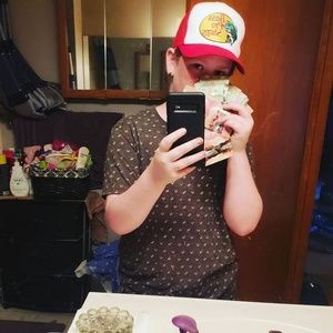 Meet your Posher, Dylan